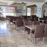 Resort Eken 4*