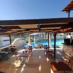 Resort Eken 4*
