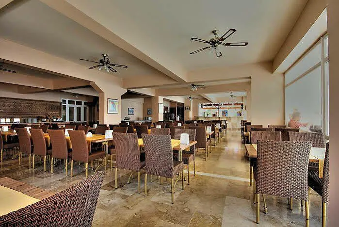 Курортный комплекс Eken